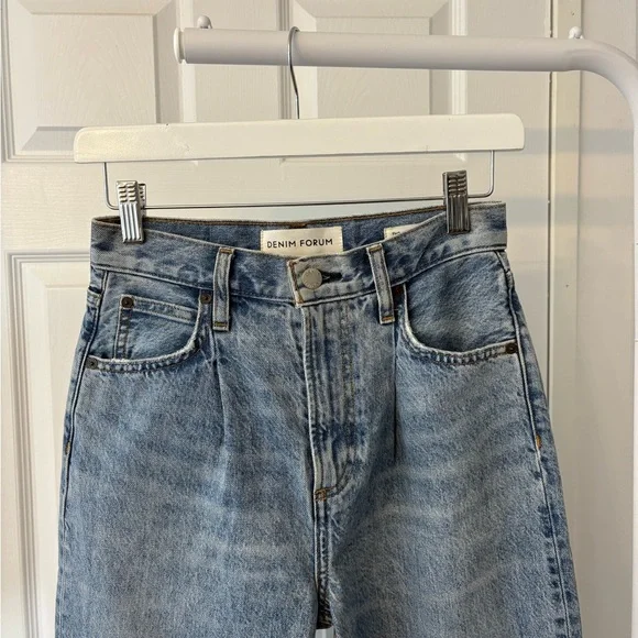 Aritzia Denim Forum The Anita Super High Loose Blue Jeans Size 24 Pleated Cotton - Picture 5 of 13